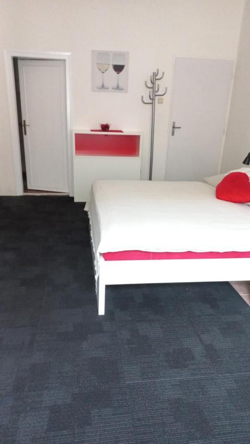 Apartmany Karlštejn Eksteriør billede